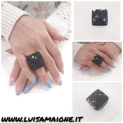 Anello in onice nero sfaccettato