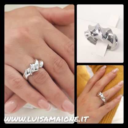 Anello oro bianco fascia a spirale